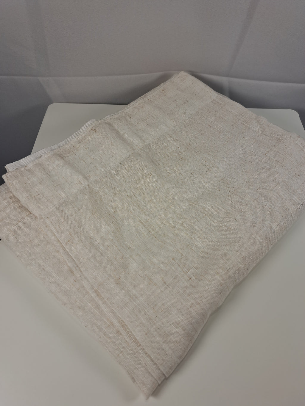 Pusiau permatomos lininės užuolaidos kreminės spalvos, 140 × 245 cm, 1 vnt., Topfinel